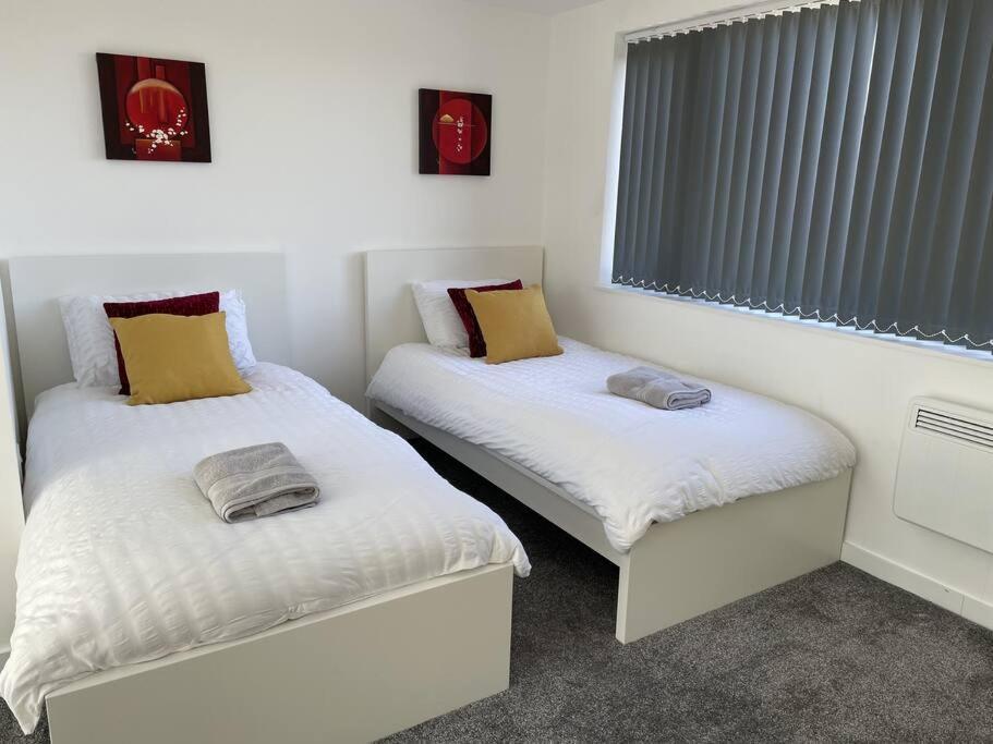 Paradigm House, Modern 2-Bedroom Duplex Apartment 2, Free Parking, Oksford Zewnętrze zdjęcie