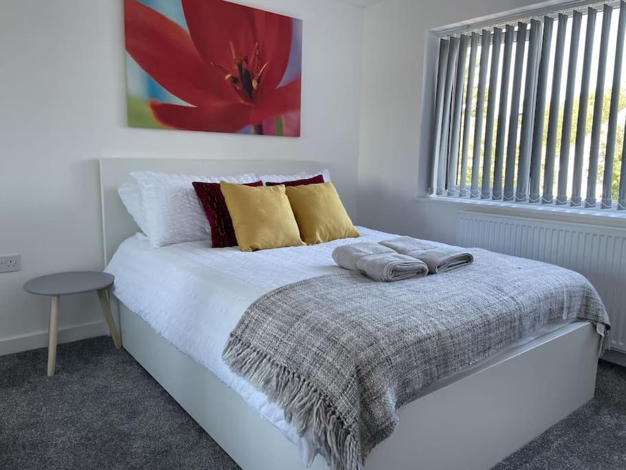 Paradigm House, Modern 2-Bedroom Duplex Apartment 2, Free Parking, Oksford Zewnętrze zdjęcie